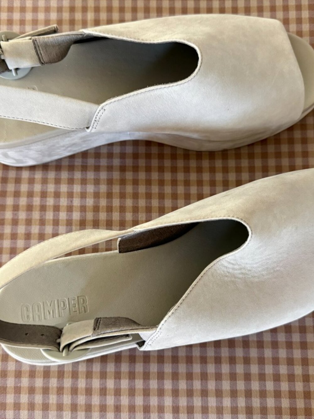 Camper Shoes - Picture 3 of 4